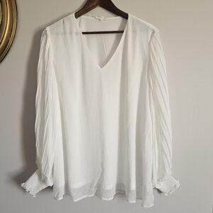 CHICSOUL.COM White Chiffon Blouse w Full Bishop Sleeves Quiet Luxury Art to Wear